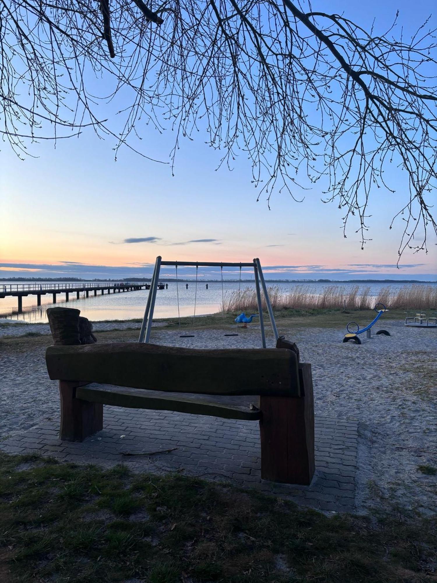 App 8O Grosser Tag Am Meer Mit Wasserblick Dranske Eksteriør bilde